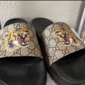 Gucci slides